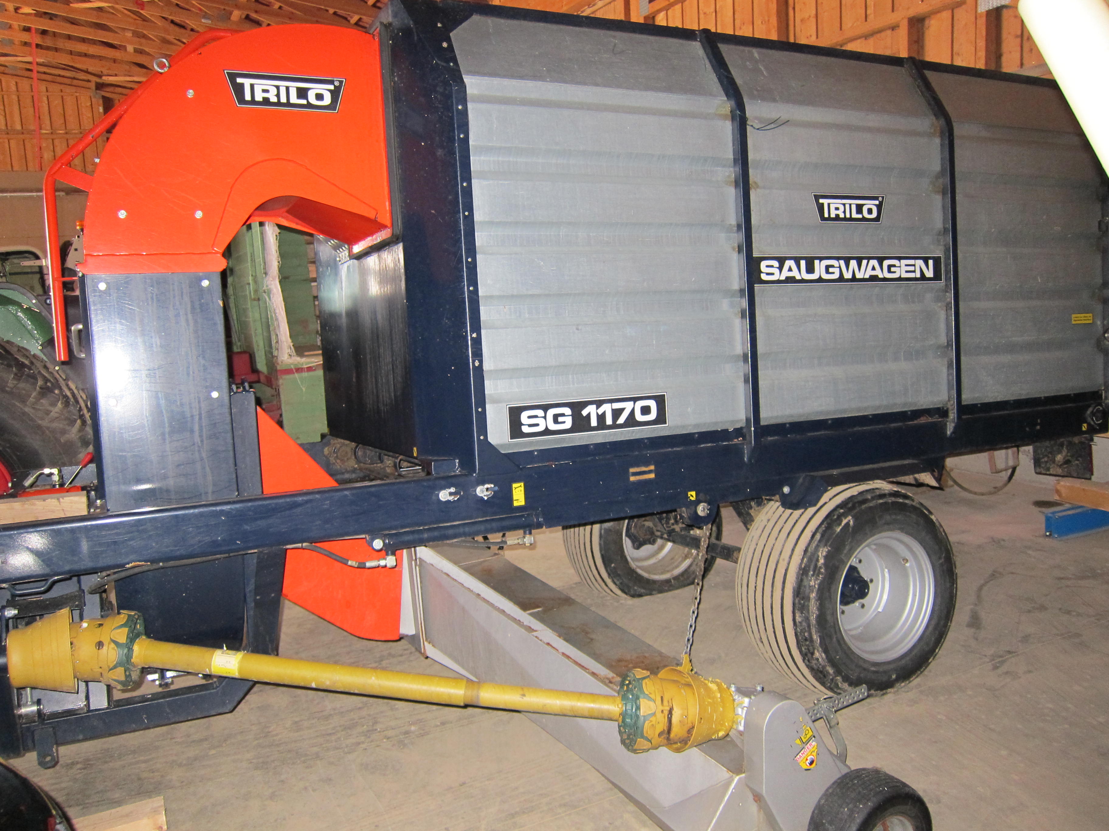 Trilo SG 1170 Vacuum Sweeper 3m NOW SOLD for sale