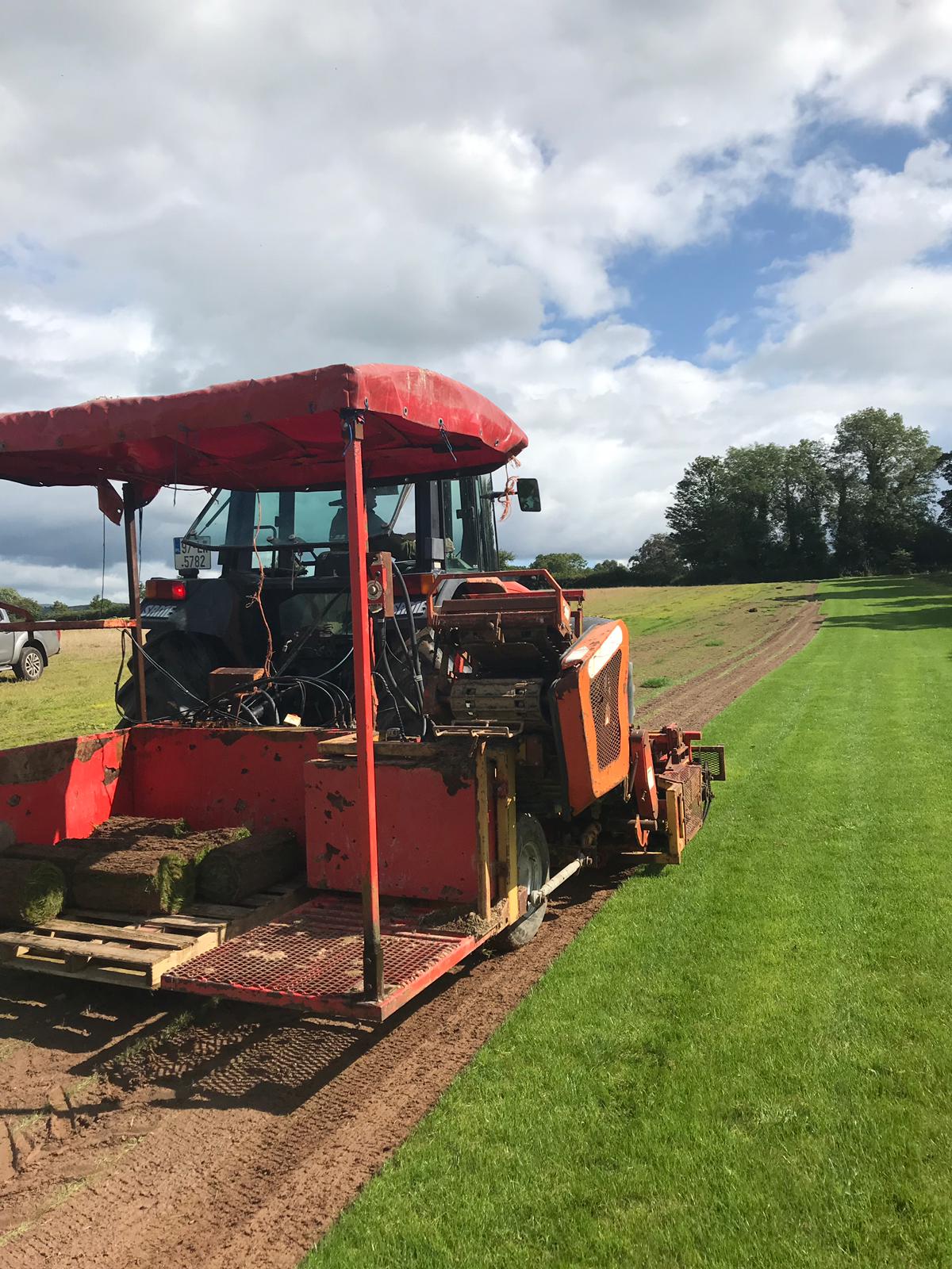 Hallmarket 2010 Turf Harvester Turf machinery for sale