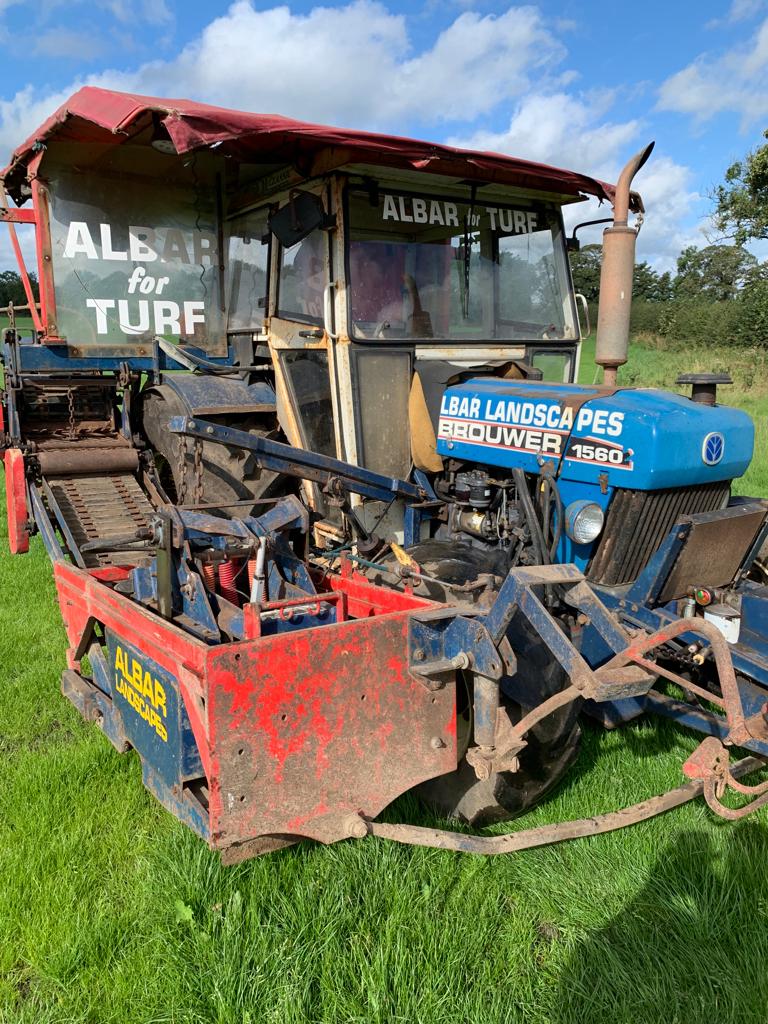 Brouwer 1560 4WD Turf Harvester Turf machinery for sale