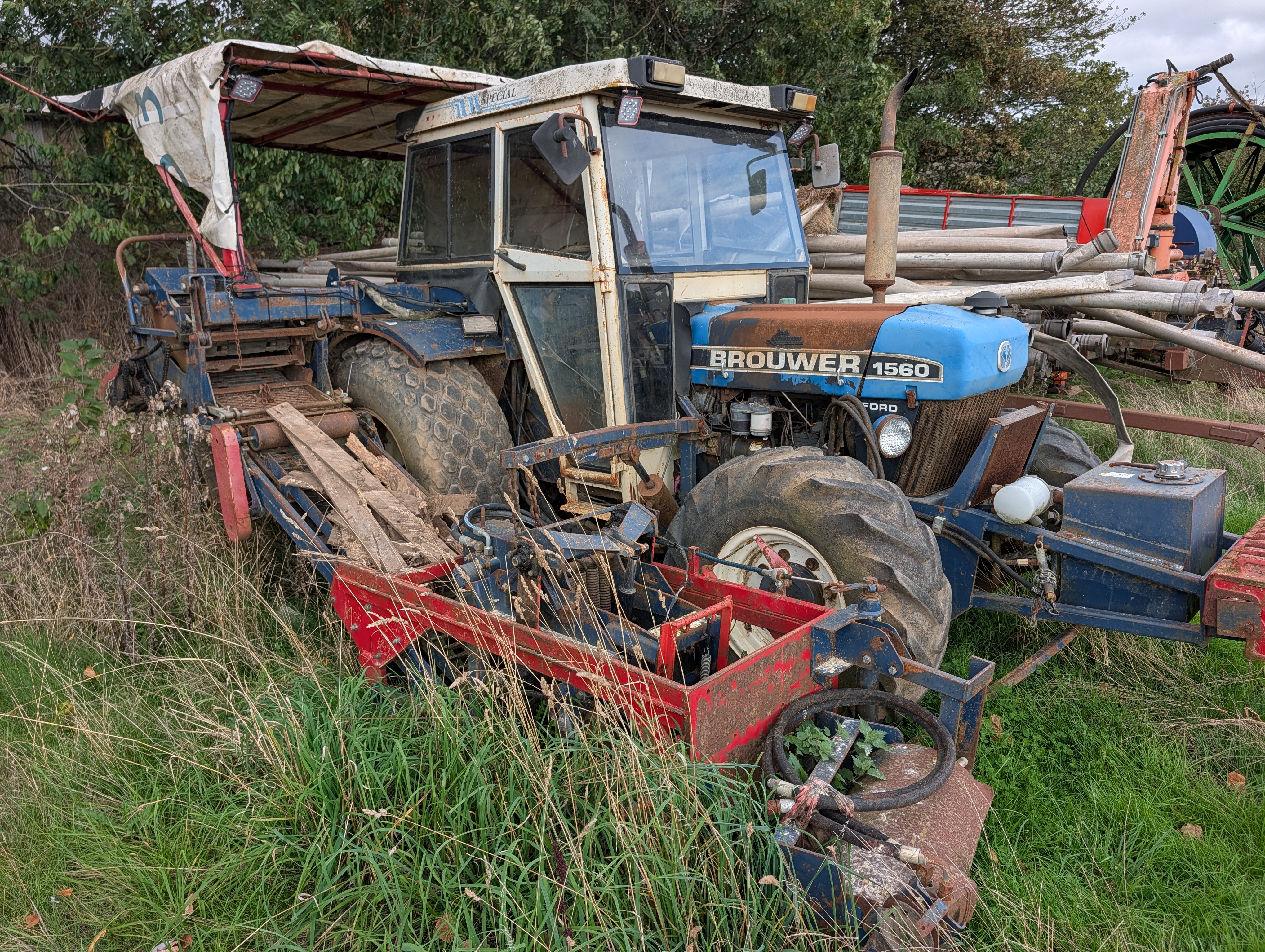 Brouwer 1560 Turf Harvester for sale Brouwer 1560 Turf Harvester for sale