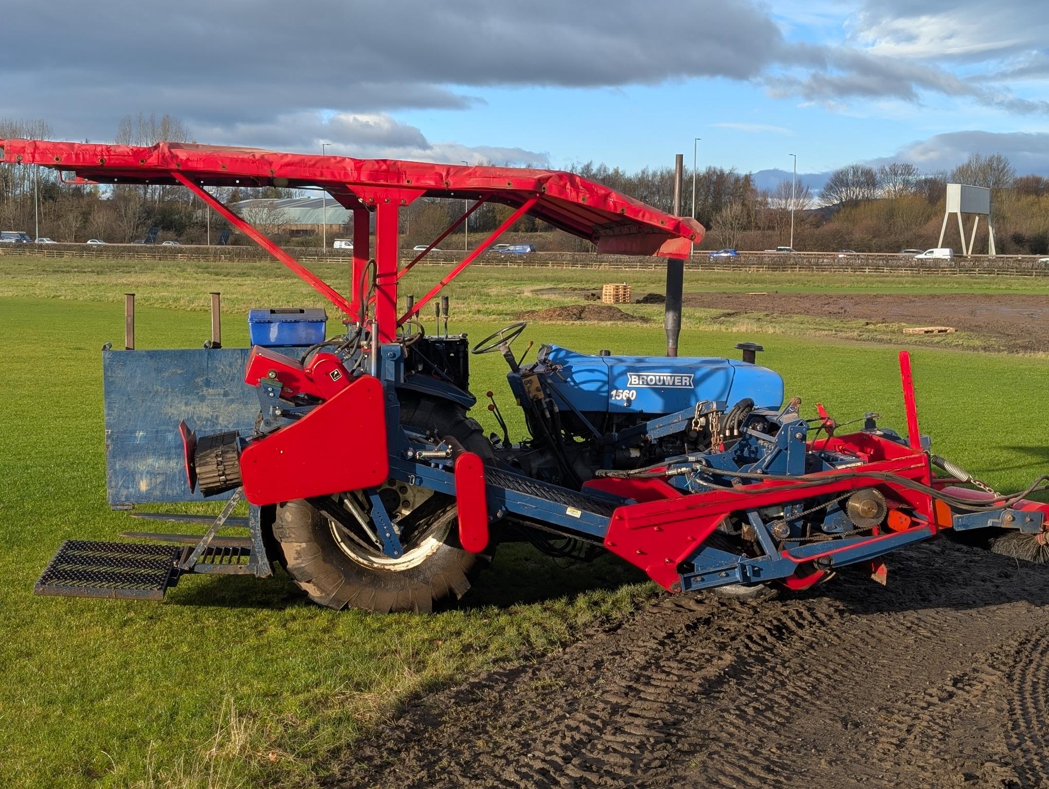 Brouwer Kesmac SN1560 Sod Harvester for sale