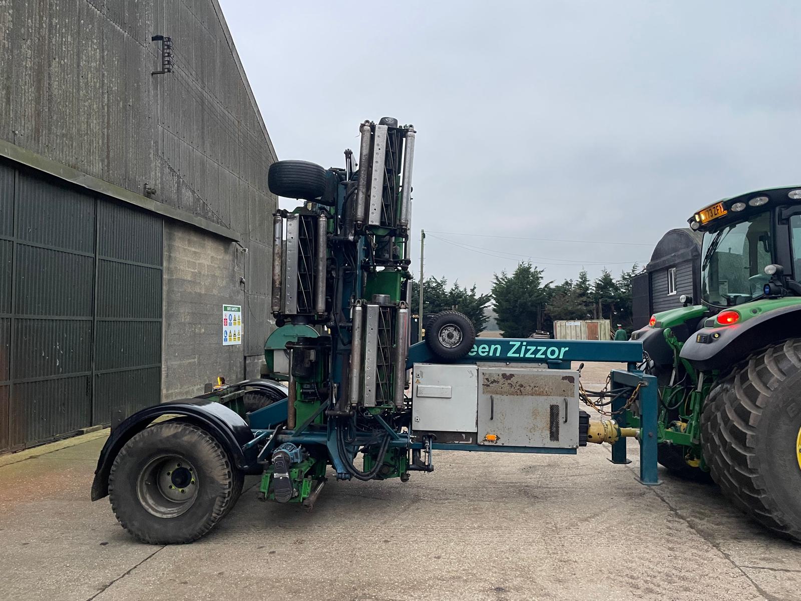 2007 Leijenaar Green Zizzor 10.5 metre electric cylinder mower. for sale